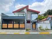 Luxury House and Lot For Sale in Doña Carmen Heights,...