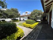 Luxury House for rent in Cumbayá, Provincia de Pichincha