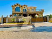 Luxury House For Sale In D 12/4