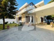 Luxury House On Extremely Prime Location Available For...