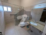 Luxury House On Prime Location Front Back Garden With...