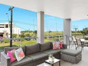 Luxury inner city fully furnished apartment!