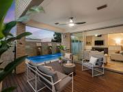 Luxury Inner City Living No Strata Fees Here