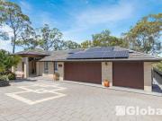 Luxury Lakeview Mansion on 4,056m² Kilaben Bay