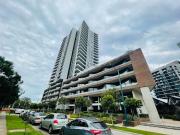 Luxury & Lifestyle at It's Finest! Highrise Level 16!