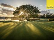 Luxury Living Awaits Stylish 3 Bedroom Apartment in Hope...