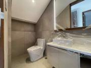 Luxury Living in FilHeights 14: Spacious 4‑Bedroom House...