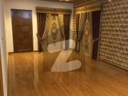 Luxury Living in Gulshan e Iqbal 400 Sq Yards Ground...