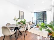 Luxury Living in the Heart of Box Hill Spacious 3...