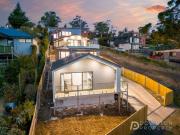 Luxury Living, Multiple Dwellings + Unmatchable Views!