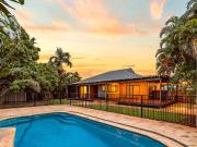 Luxury Living on Lorikeet