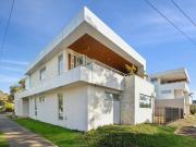 LUXURY LIVING, STEPS FROM THE RIVER