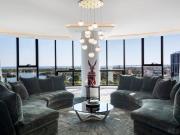 Luxury Living With Unrivalled City, Lake & Bay Views