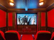 Luxury Lodge Tinakilly