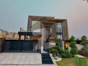 Luxury modern designer 1 kanal brand new house | prime...