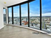 Luxury North Facing Apartment with Panoramic CBD Views