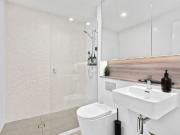 Luxury One Bedroom Apartment