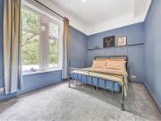Luxury One Bedroom Furnished Apartment