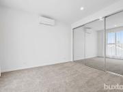 Luxury Parkside Living – 4 Bedroom Designer Home with...