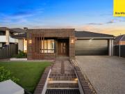 Luxury Parkside Living with Exceptional Space, Style &...