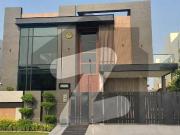 Luxury Redefined: 1 Kanal Immaculate Bungalow in DHA...