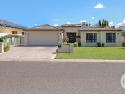 Luxury Residence with Golf Course Access