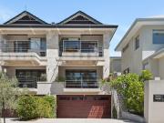 Luxury Resort Style Living | 419m2 of Grand Design with...