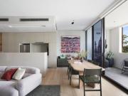 Luxury Sub Penthouse with City Views in Surry Hills'...