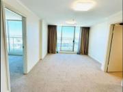 LUXURY SYDNEY CBD APARTMENT