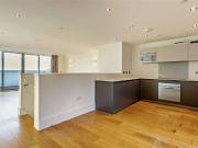 Luxury three bedroom duplex apartment a minute away from...