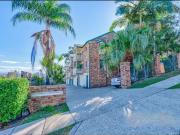 Luxury Three Level Townhouse with Panoramic Oxford...