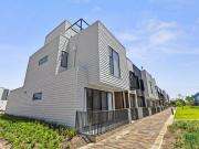 Luxury Three Storey Townhome with Custom Wine Cellar &...