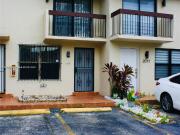 Luxury Townhouse for rent in Hialeah, Florida