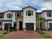 Luxury Townhouse for rent in Hialeah, United States