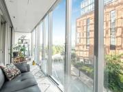 Luxury two bed apartment Battersea Power Station Luxury two bed apartment Battersea Power Station