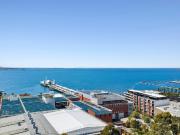 Luxury Two Bedroom Apartment At Cunningham Place