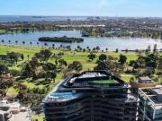 Luxury Two Bedroom Apartment with Private Courtyard &...