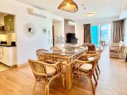 Luxury Two Bedrooms Condo Near Ayala Mall in 1016 Residences