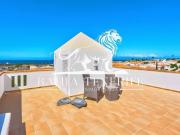 Luxury Villa for rent in Callao Salvaje, Spain