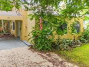 Luxury Villa for rent in Miami, United States