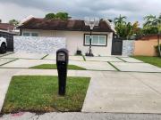 Luxury Villa for rent in Miami, United States