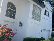 Luxury Villa for rent in Miami, United States