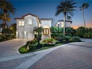 Luxury Villa for sale in Coral Gables, United States