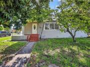Luxury Villa for sale in Hialeah, Florida