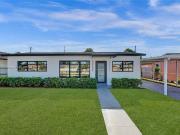 Luxury Villa for sale in Hialeah, United States