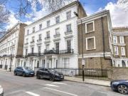 Luxury W2 Period Flat w/ Study + Walk in Wardrobe