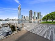 Luxury waterfront 2bed 2bath 1car space apartment please...