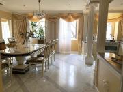 Luxus Apartment mit 199 m2 zu verkaufen in...