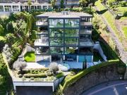 Luxus Apartment mit 216 m2 zu verkaufen Via Carona 11,...