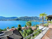 Luxus Apartment mit 3 Zimmer zu verkaufen in Via...